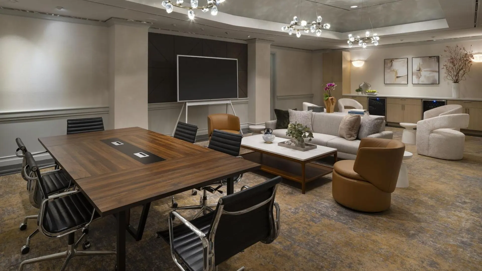 Sheraton Universal Лос-Анджелес 4*,  США