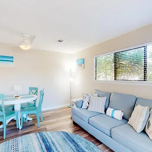 https://cross-creek-club-2b.hotels-destin.com