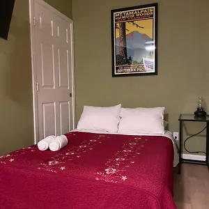 Private In Angeles With Ac, Wifi, Smart Tv, Work Desk Near Sofi Stadium Los Angeles