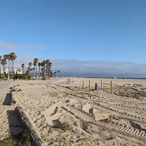 2bedroom With Den And 2ba 4 Blocks To Santa Monica Los Angeles